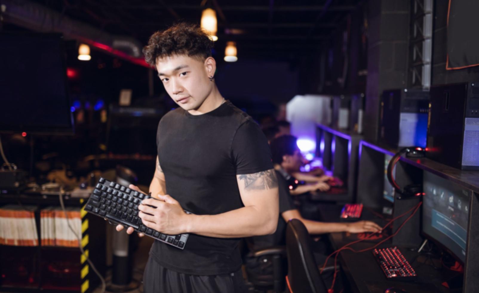 Seminar discussion on esports brand strategy